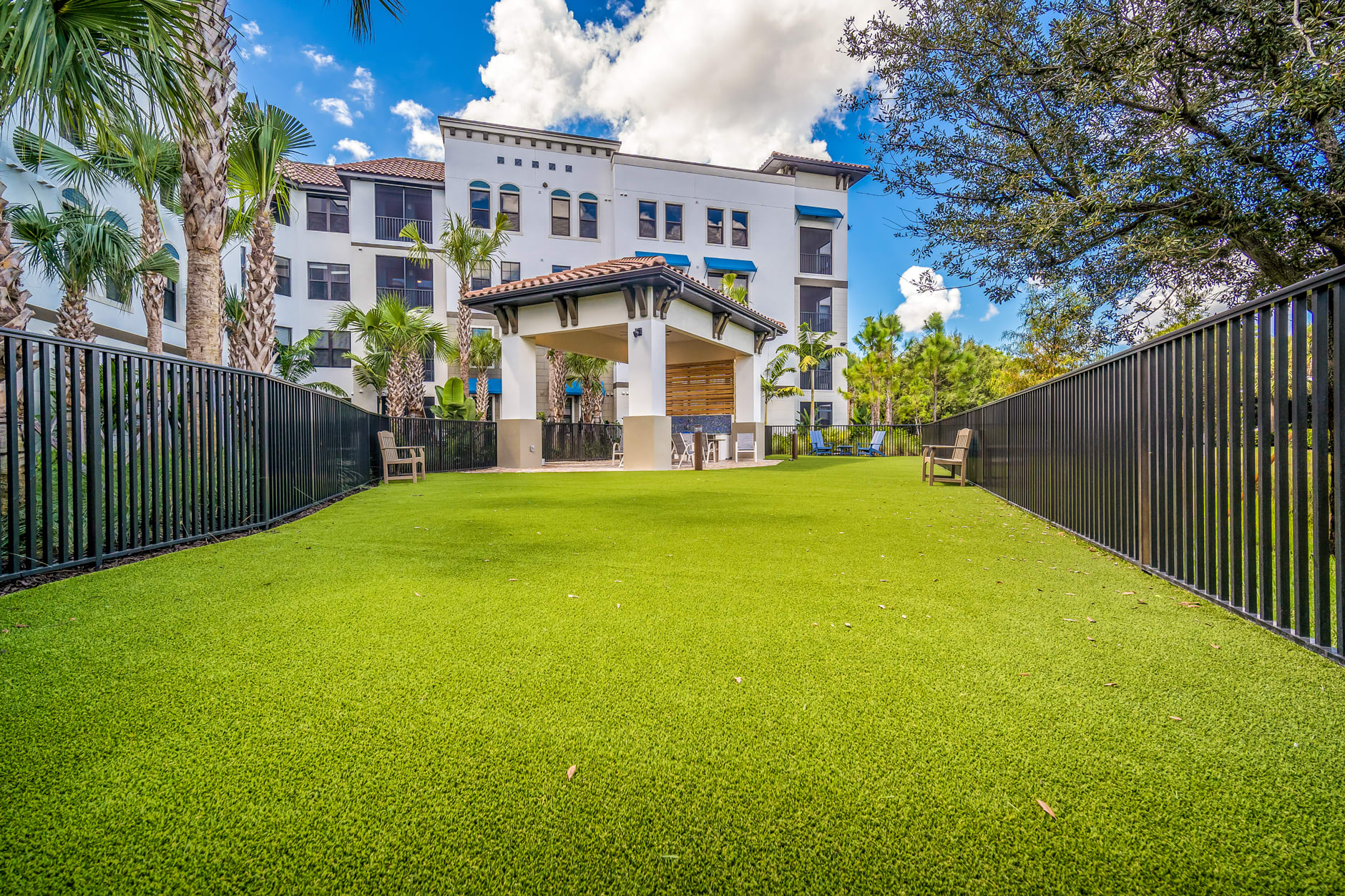 Magnolia Square Apartments Brooks and Freund
