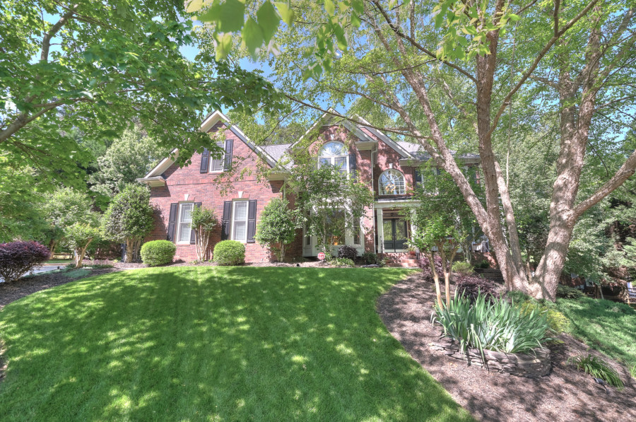 Three Level Home located in Culdesac Brookside Exclusives