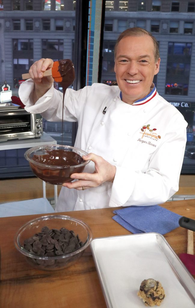 Jacques Torres Makes the Ultimate Cookie for GMA’s Chocolate Chip