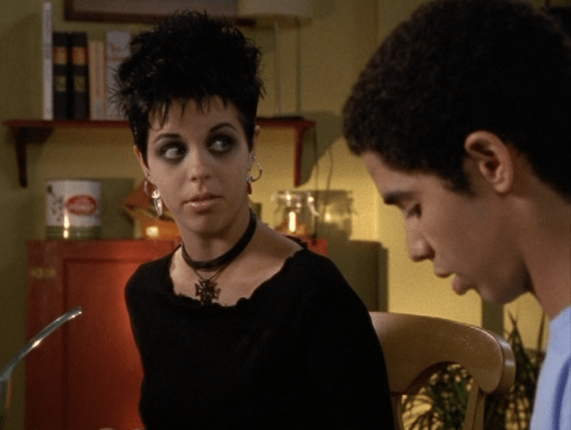 Ashley Kerwin Fashion 2.18 broomheadz