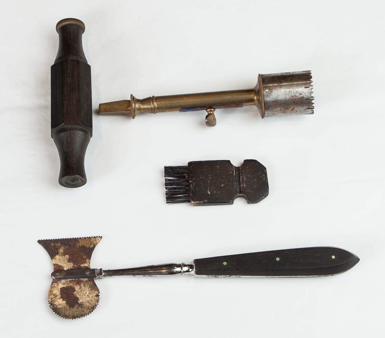 Skull and Brain Surgery Kit Brought to Light