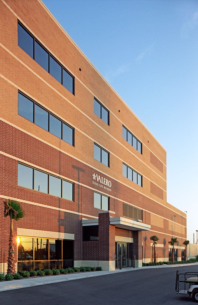 Valero Refining Company Browne McGregor Architects