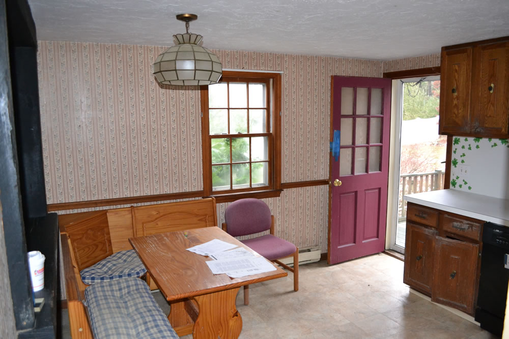 277 Tispaquin Street, Middleboro, MA Brownstone Realty Group