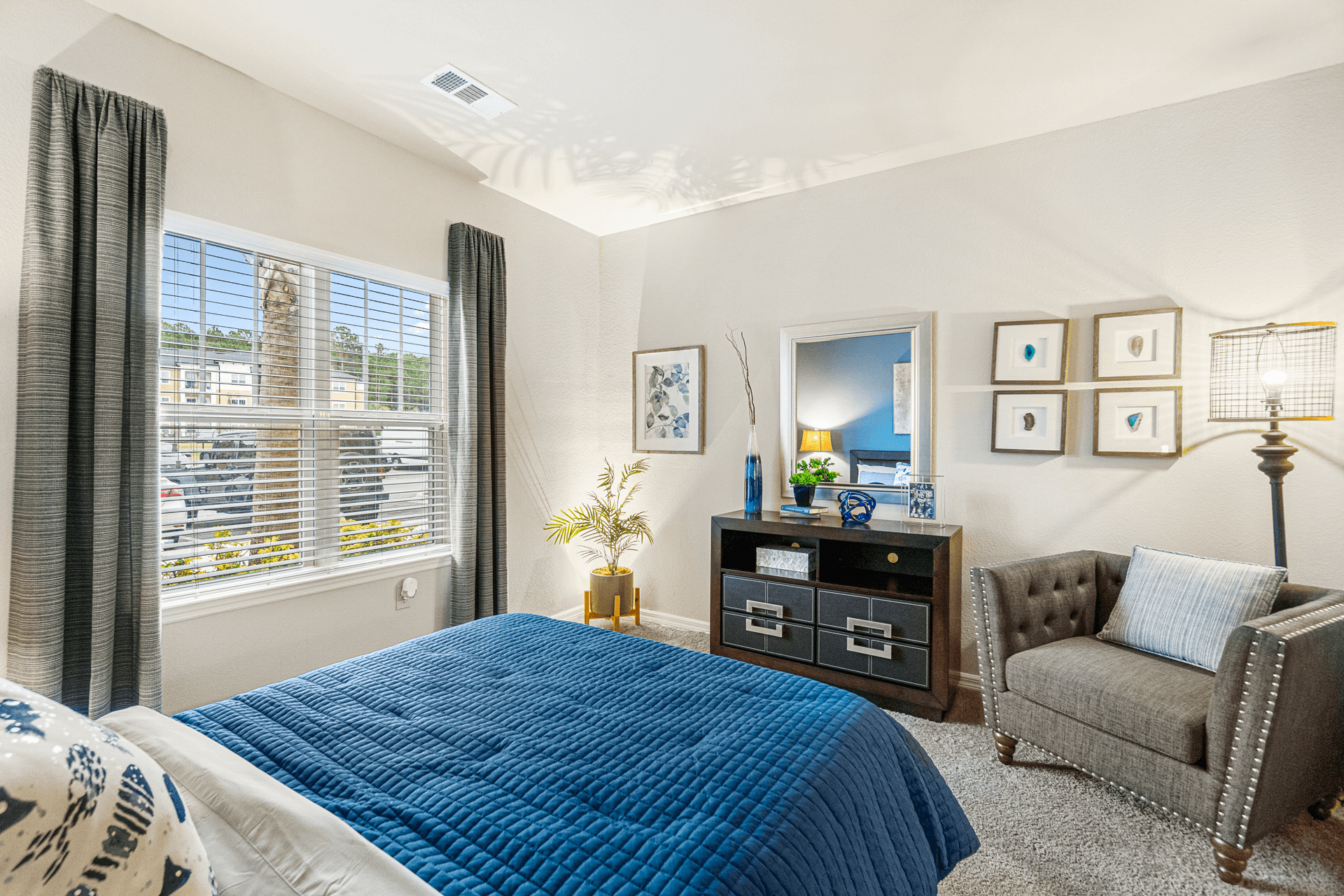 Gallery Broxton Bay Apartments