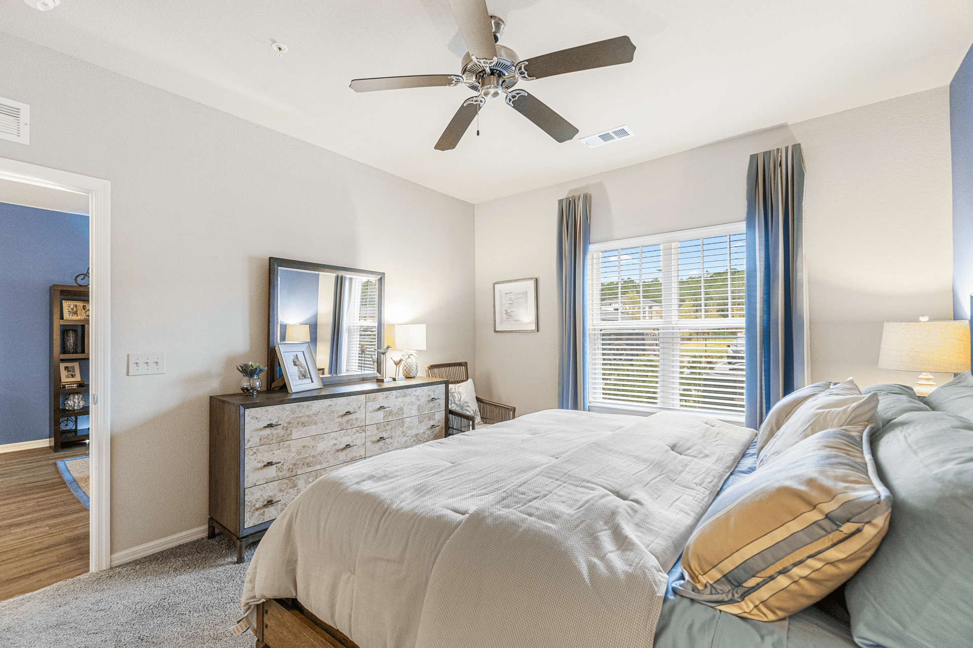 Gallery Broxton Bay Apartments