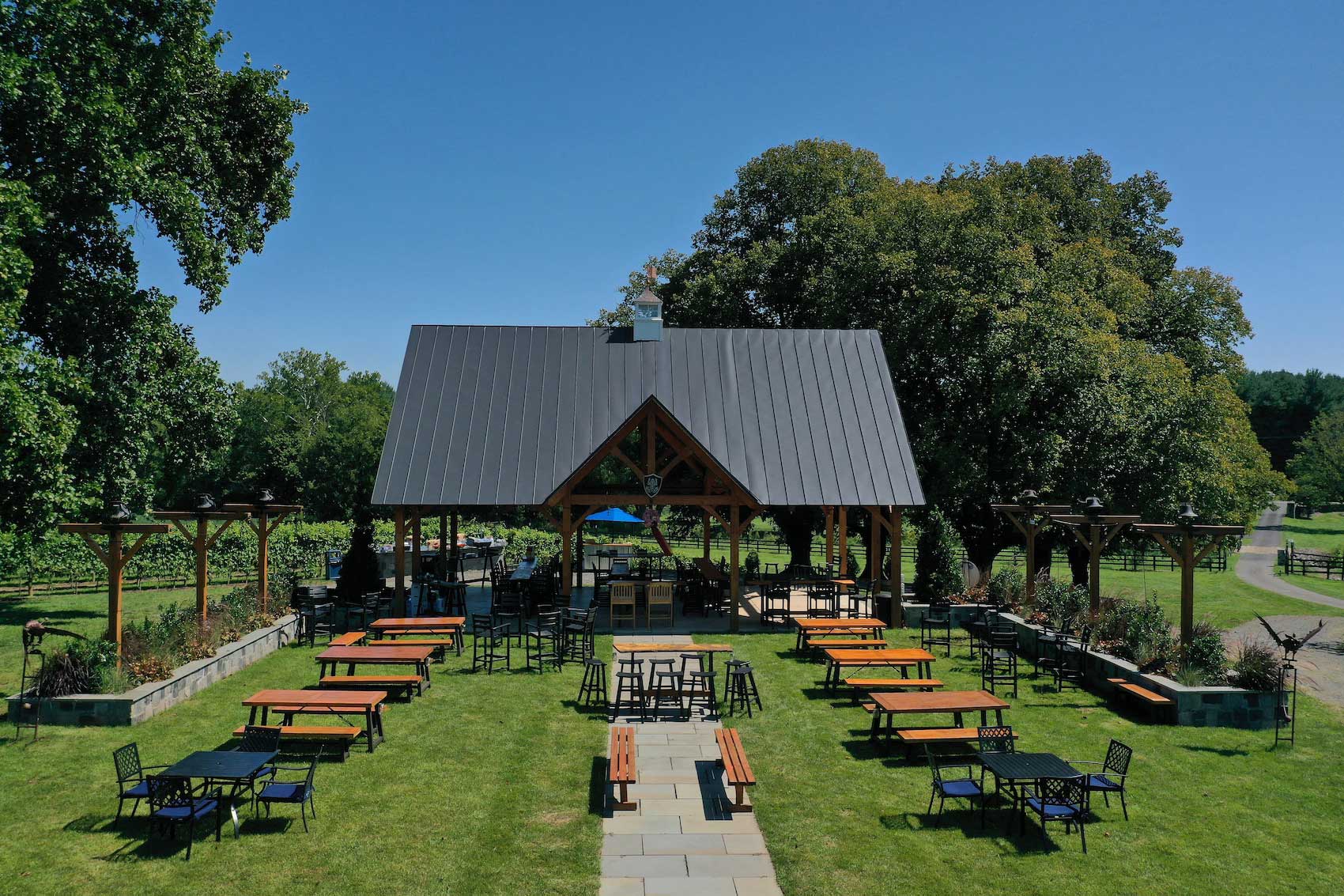 Bleu Frog Vineyards Event Venue Blue Ridge Timberwrights