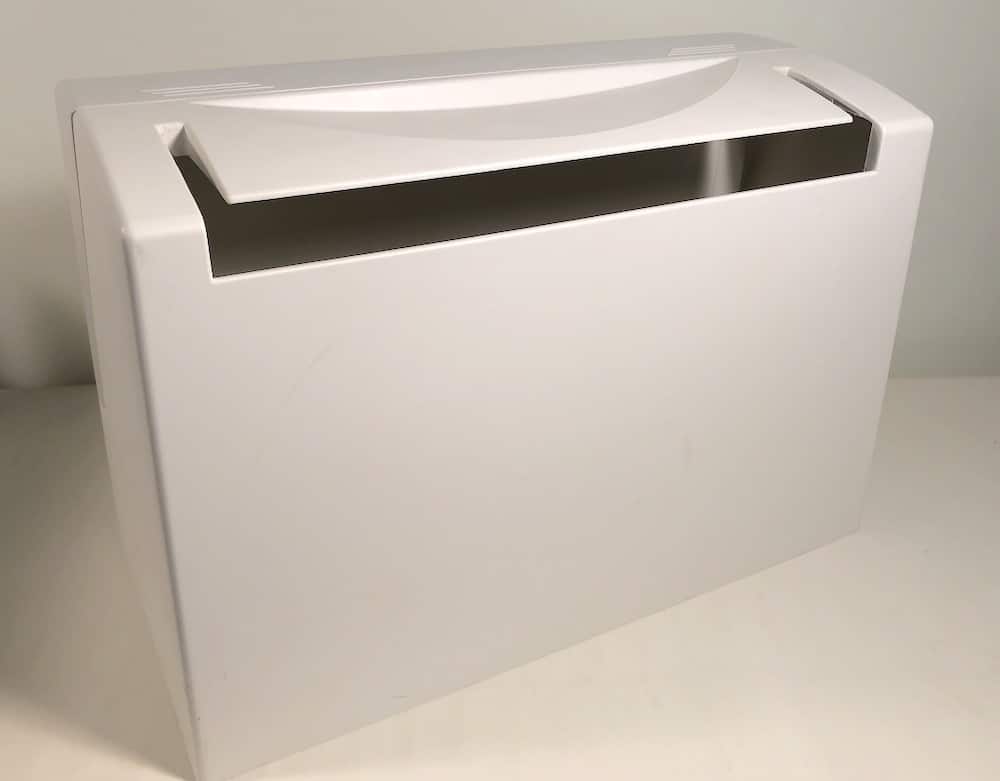 Hard Cover for Pfaff Creative 7000 Series machines Brubaker's Sewing Center