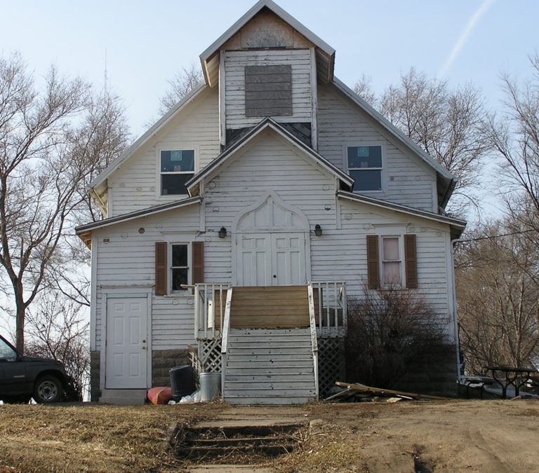 Rowena (closed) UMC Rowena, SD Bruce Blumer