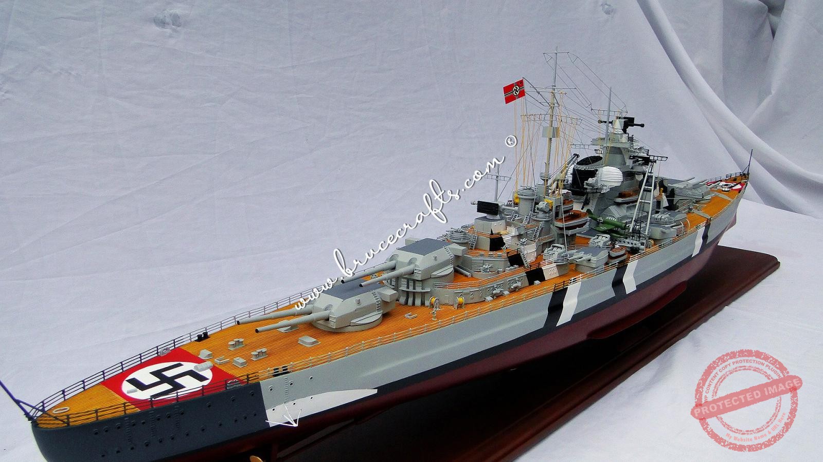 German battleship Bismarck Model 3 Mahogany Wooden Aircraft Models Boat & Ship Models
