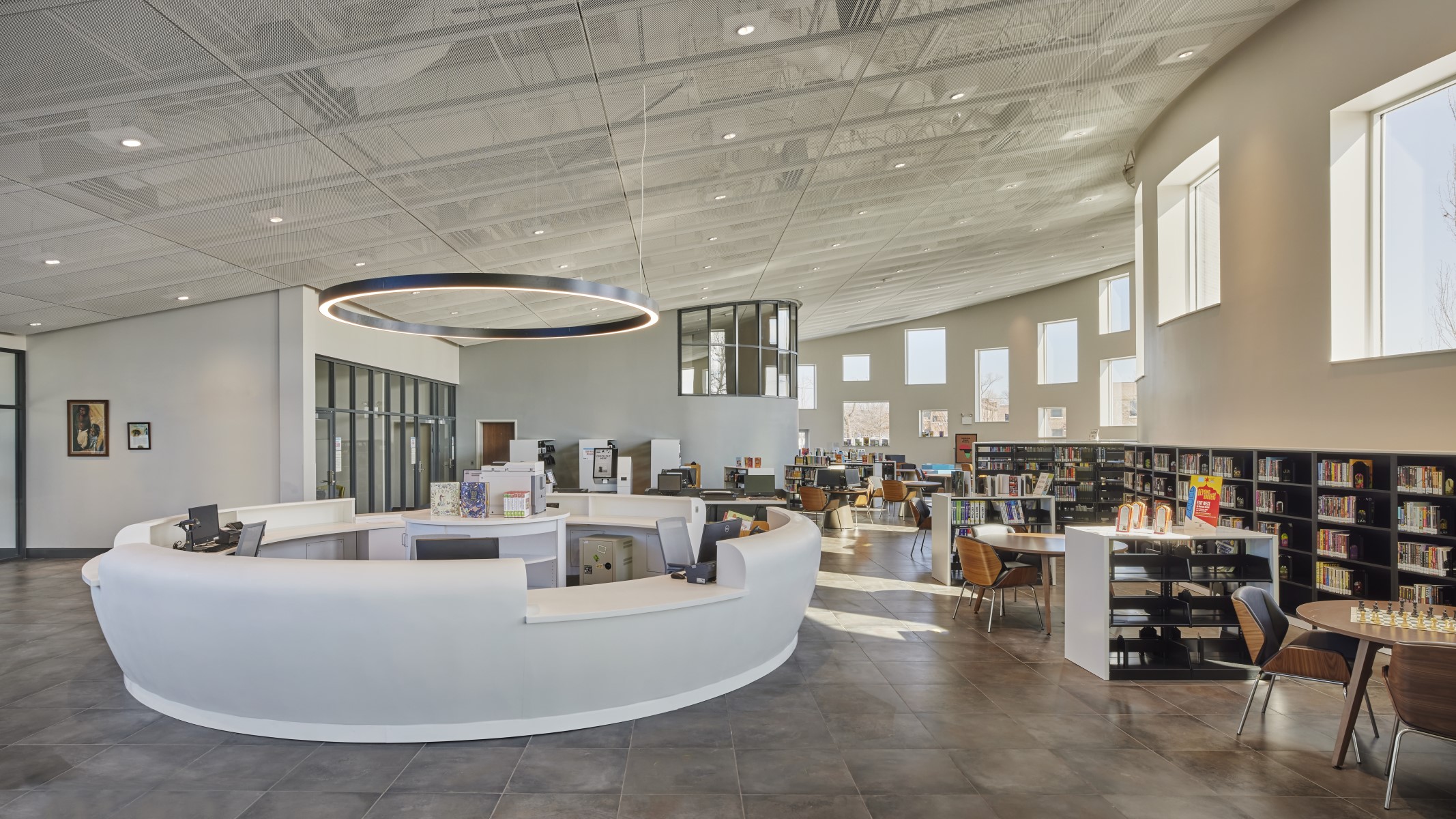 Branch Library Bruce F. Roth, Architect