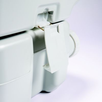 5.3 GALLON PORTABLE TOILET Canadian Marine Parts