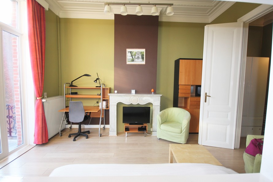 F5 Forest Brussels flats Brussels flats