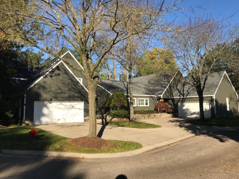 Pinehurst Condominiums Bruttell Roofing, Inc.