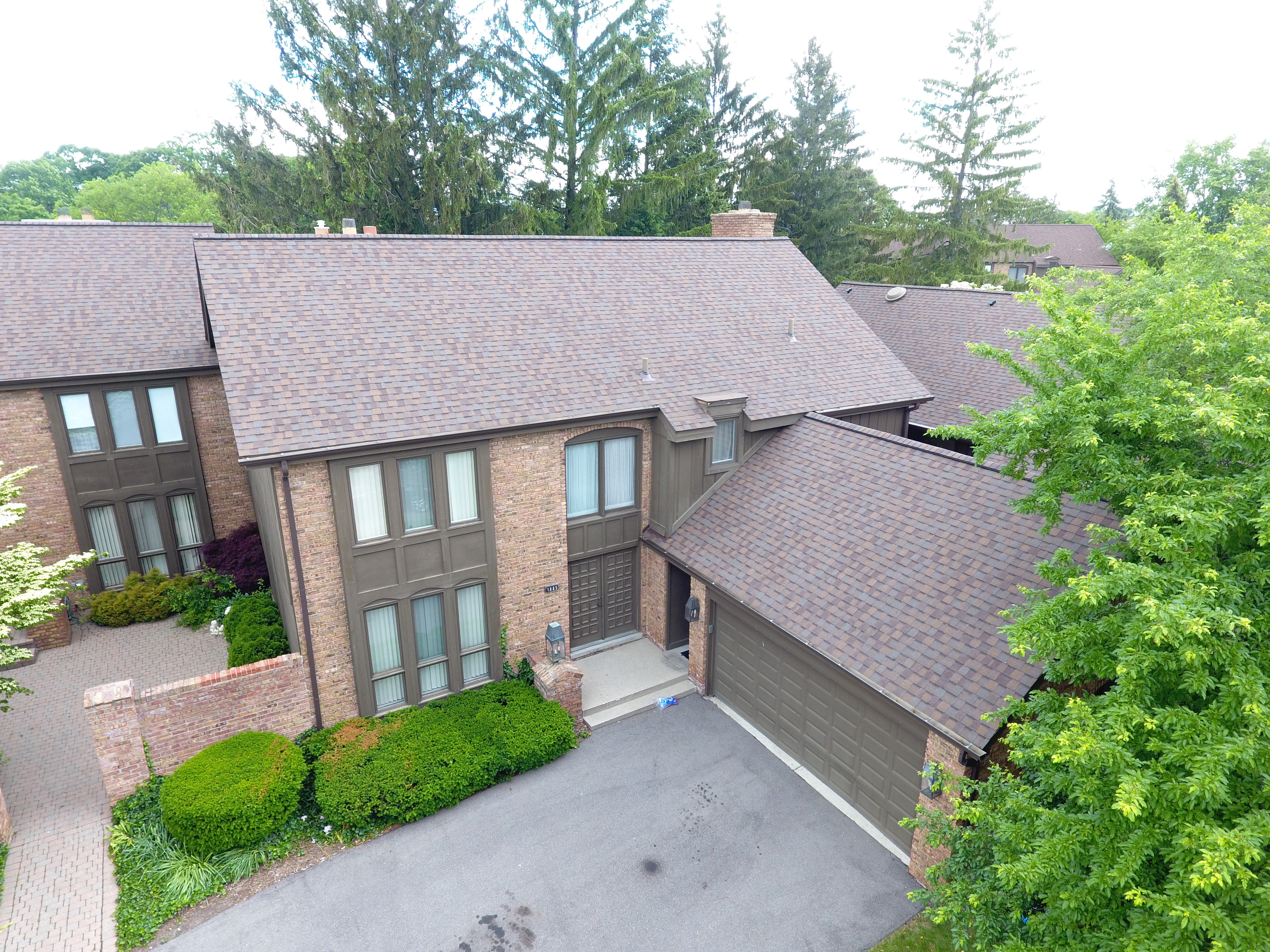 Wabeek Oaks Condominium Association Bruttell Roofing, Inc.