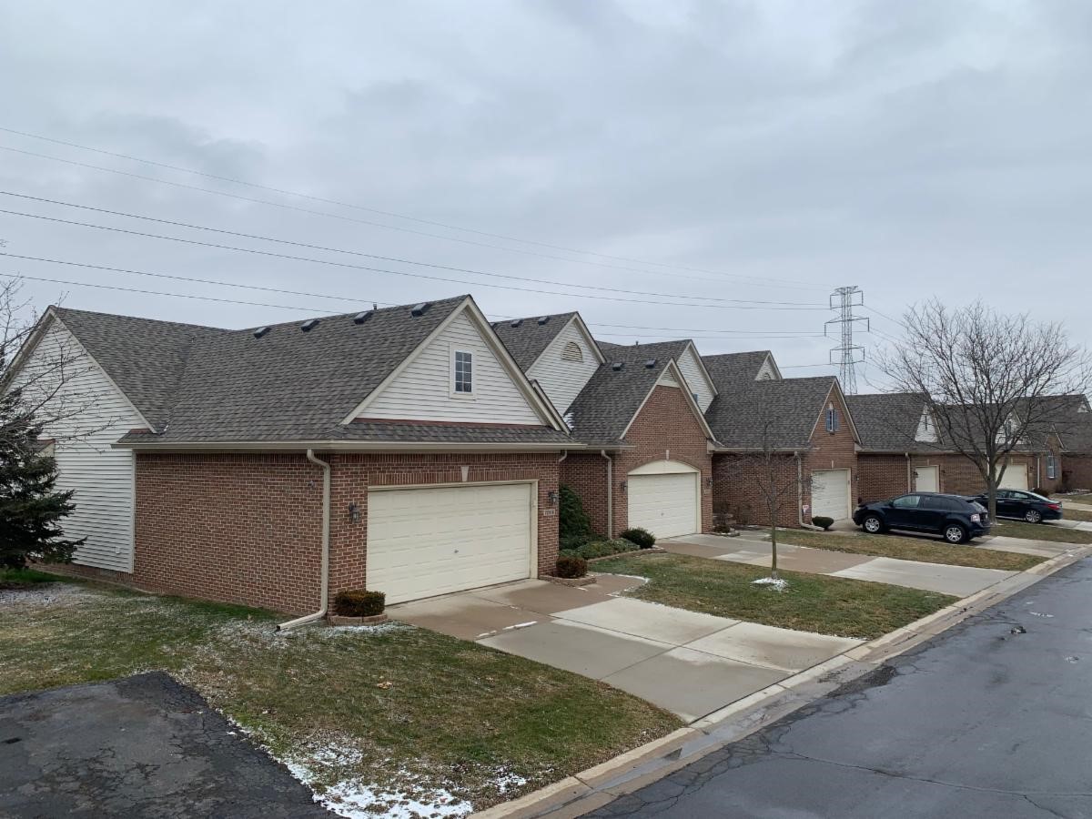 Coachlight Village Bruttell Roofing, Inc.