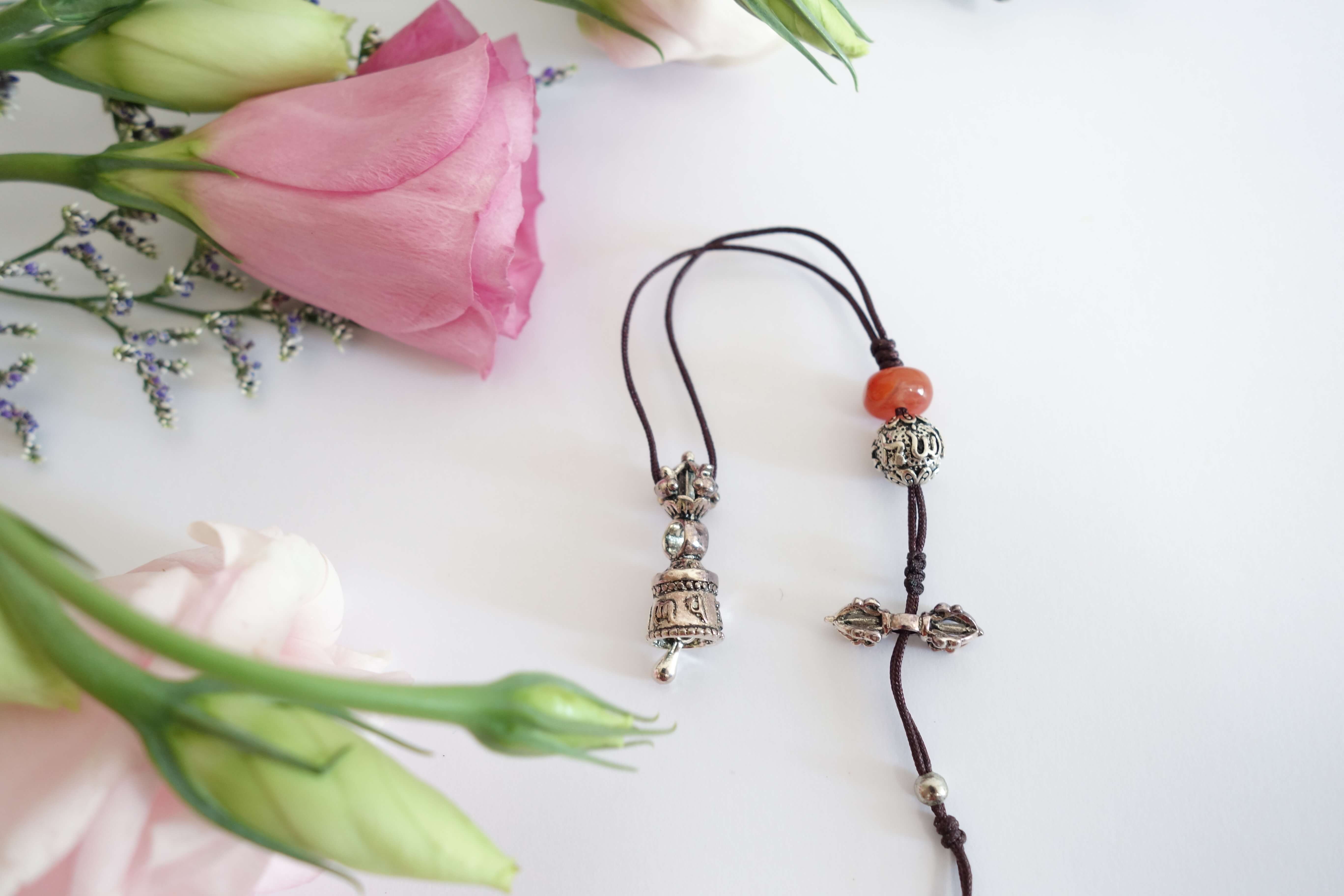 Healing Pendulum (Pure Silver) Omhealth