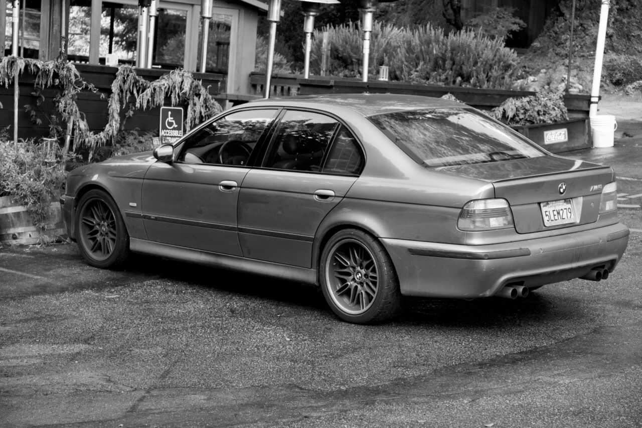 BMW E39 540i MSport Guide BRZO