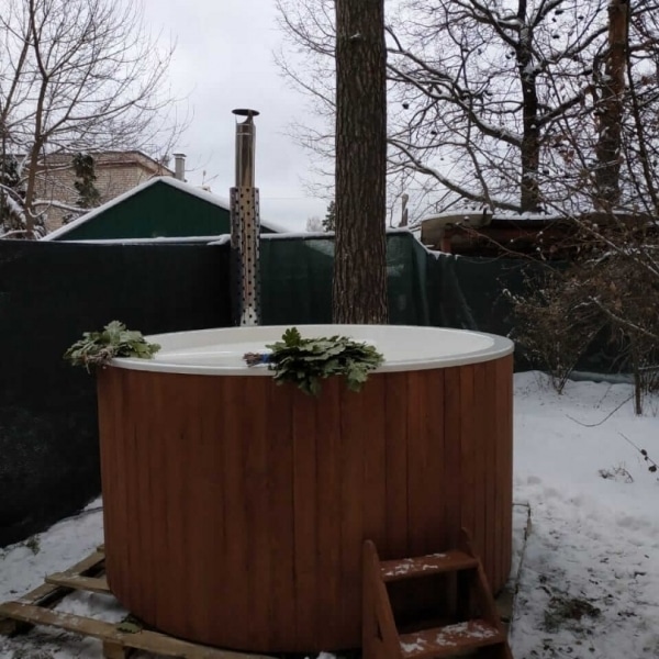 Wooden Hot Tubs in Canada Barrel Saunas WoodBurning Heaters