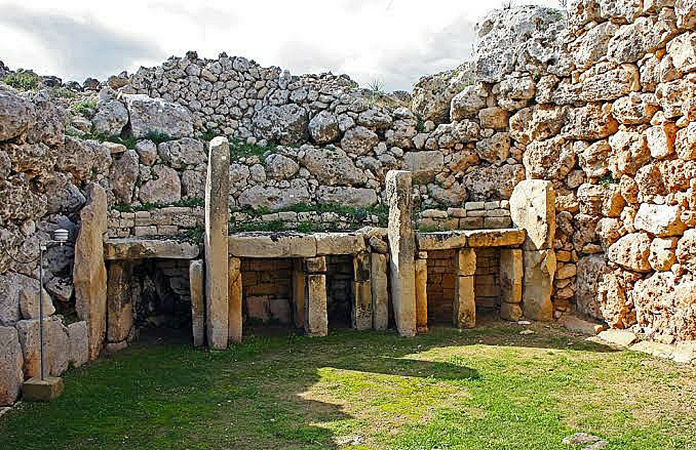 Oldest Buildings In The World (With Pictures) Top 12 Bscholarly