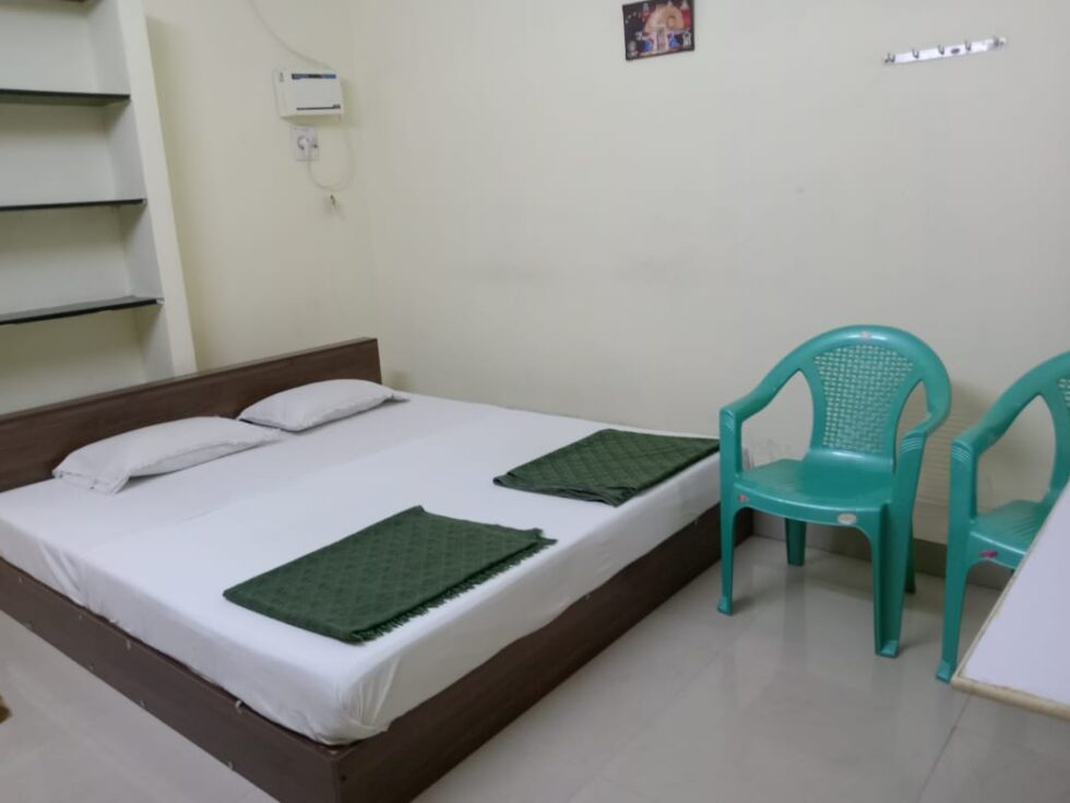 BSSK Comforts Inn Best 4star hotel for stay in Srirangam