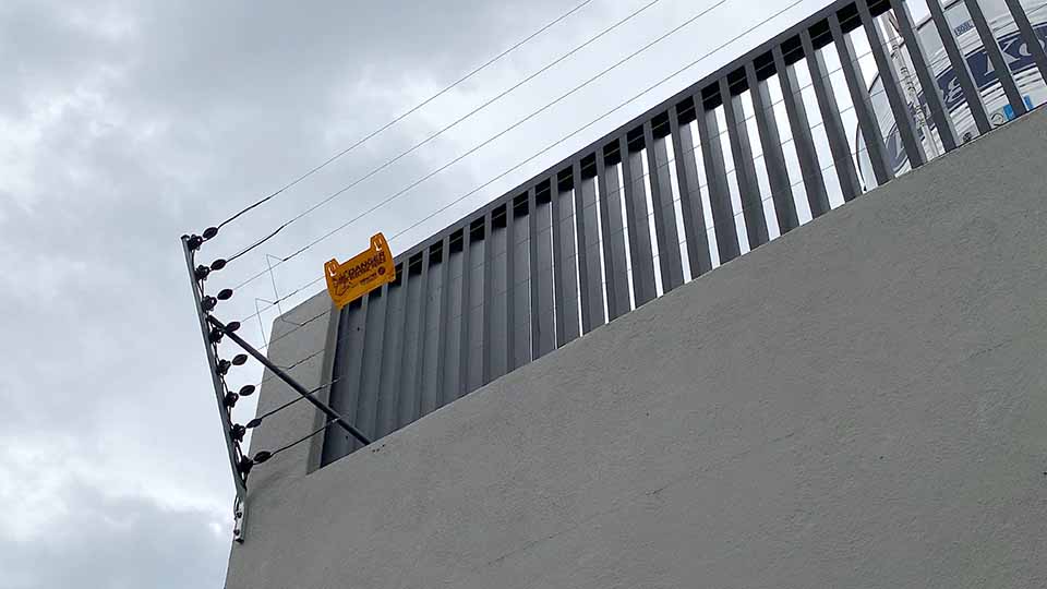 ELECTRICAL FENCE BS Technology