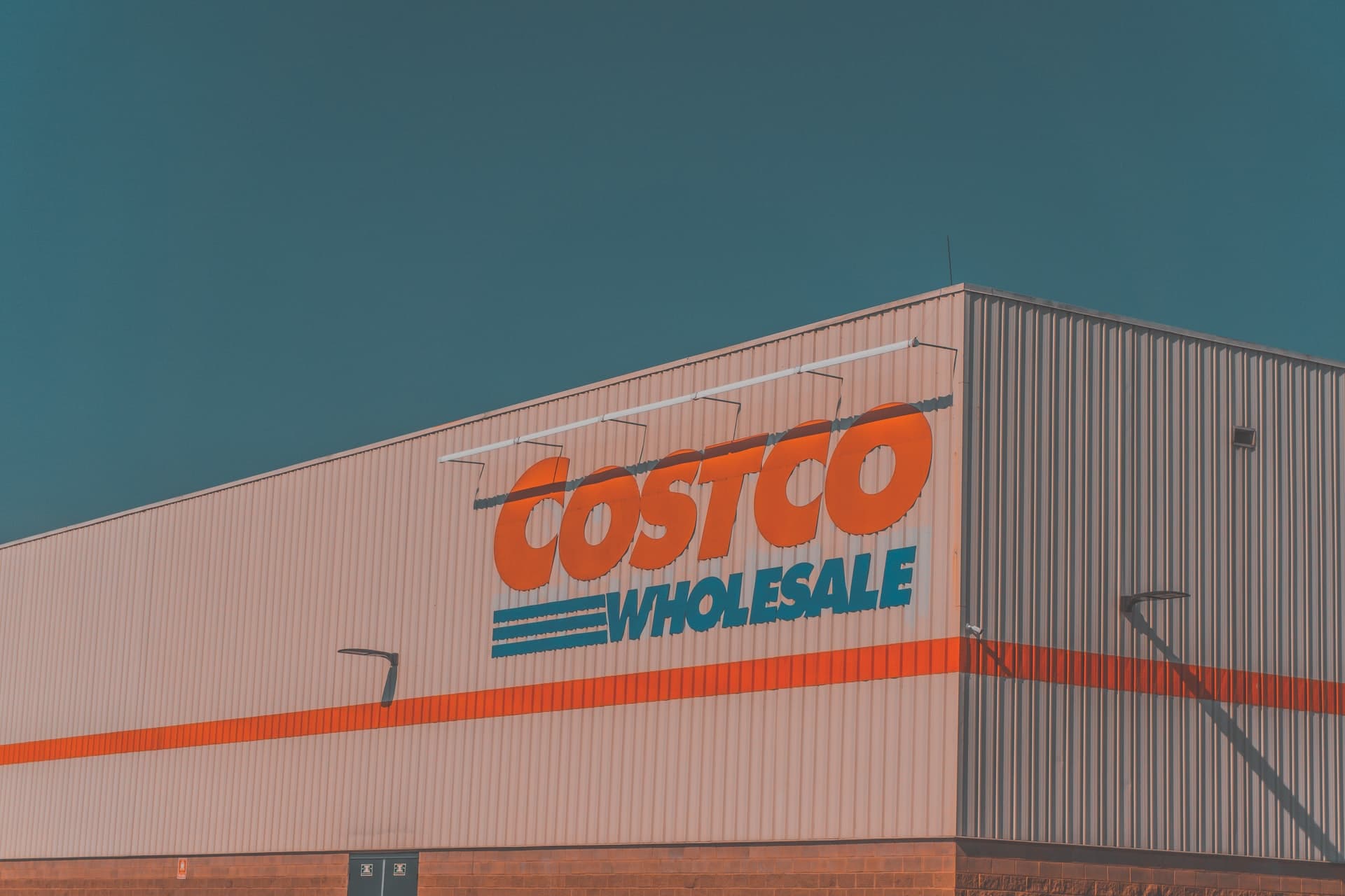 Top 15 Costco Competitors & Alternatives Business Strategy Hub