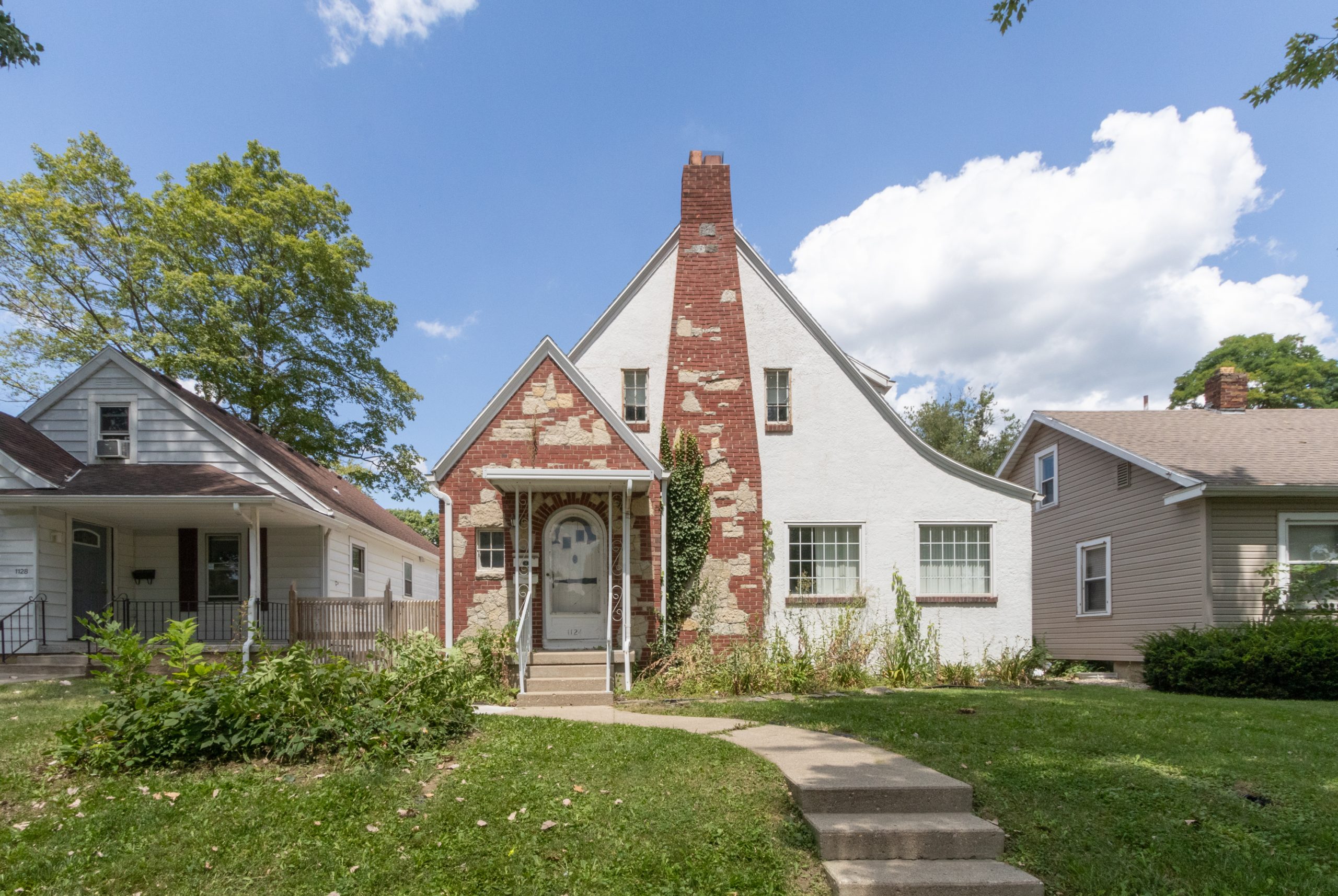 1124 West Carson Street BSU Living