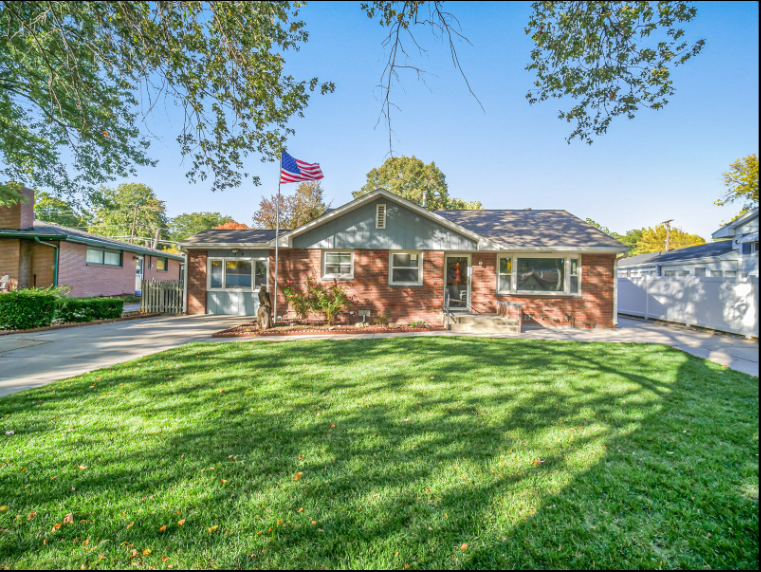 1341 Meadow Dale Dr Lincoln Nebraska Lincoln Nebraska Real Estate