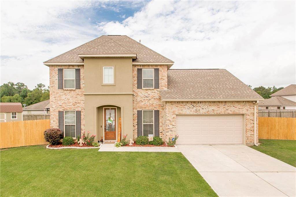 201 Long Leaf Court Ponchatoula, LA 70454 The Robin Group of Robin Realty