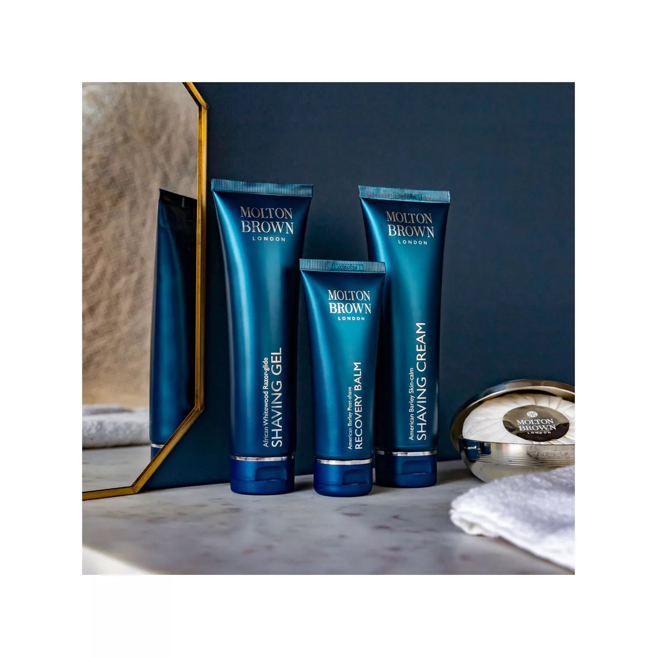 MOLTON BROWN American Barley SkinCalm Shaving Cream