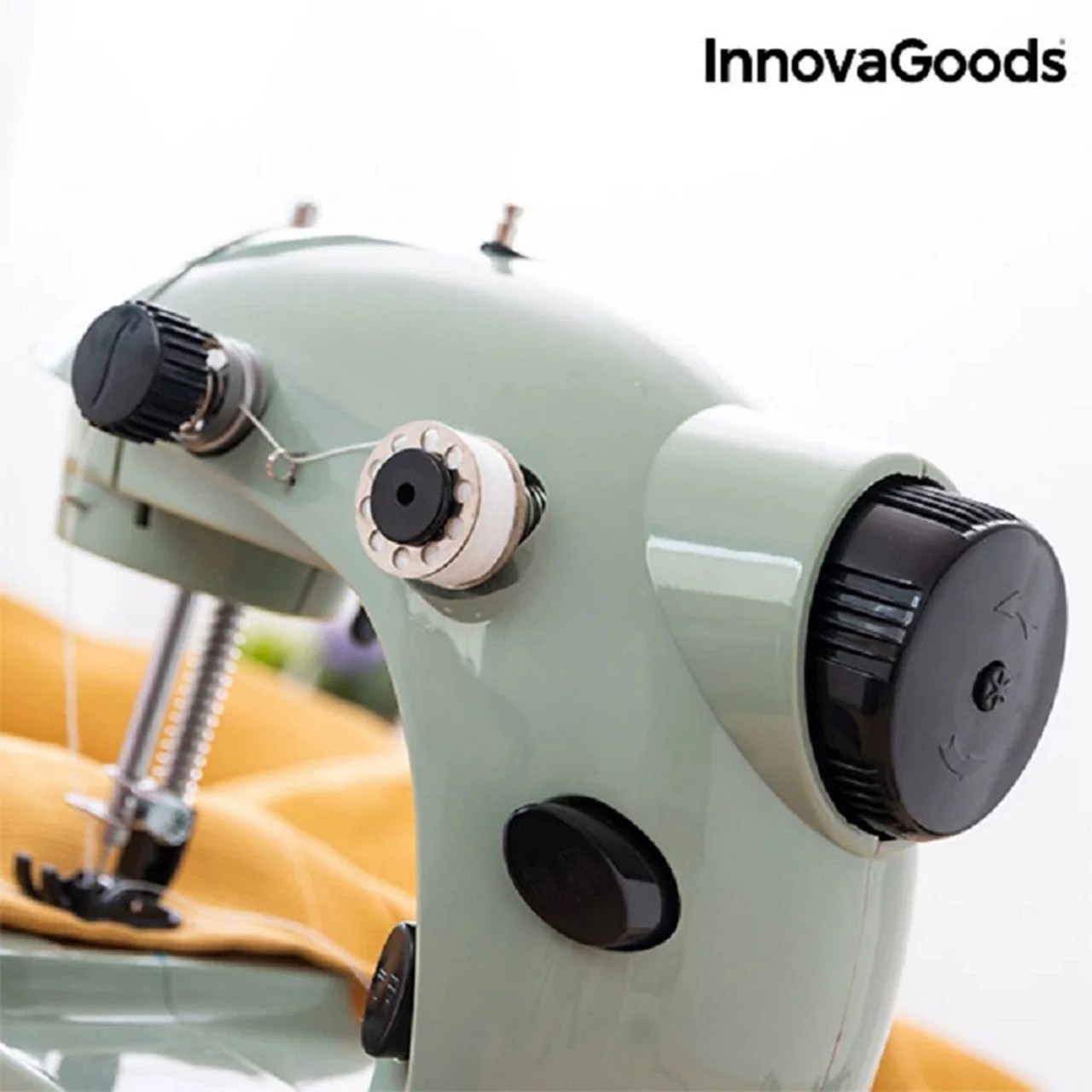 INNOVAGOODS Mini Portable Sewing Machine