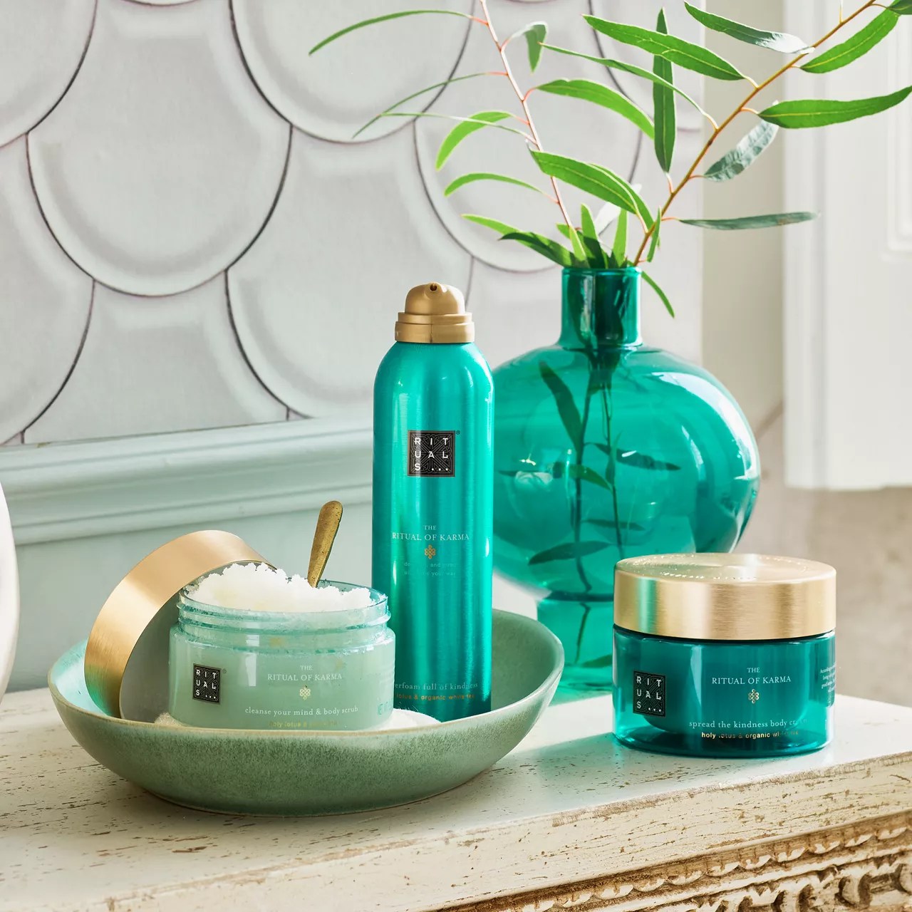 RITUALS The Ritual of Karma Foaming Shower Gel