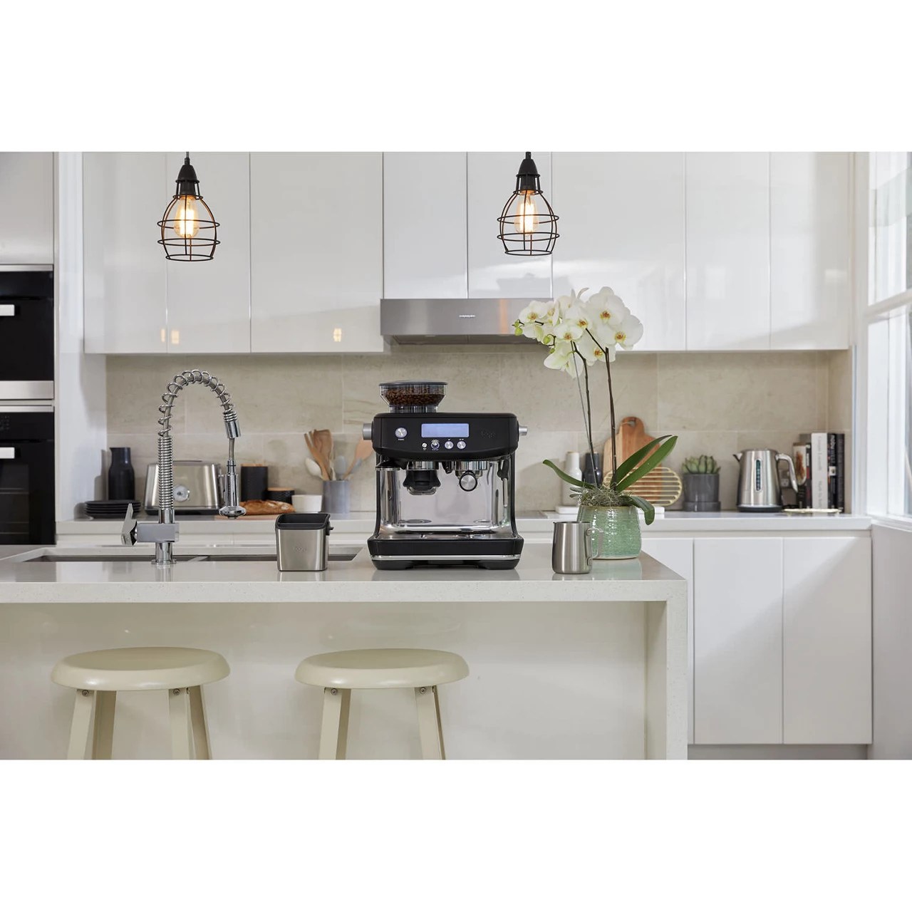 SAGE Barista Pro Bean to Cup Coffee Machine