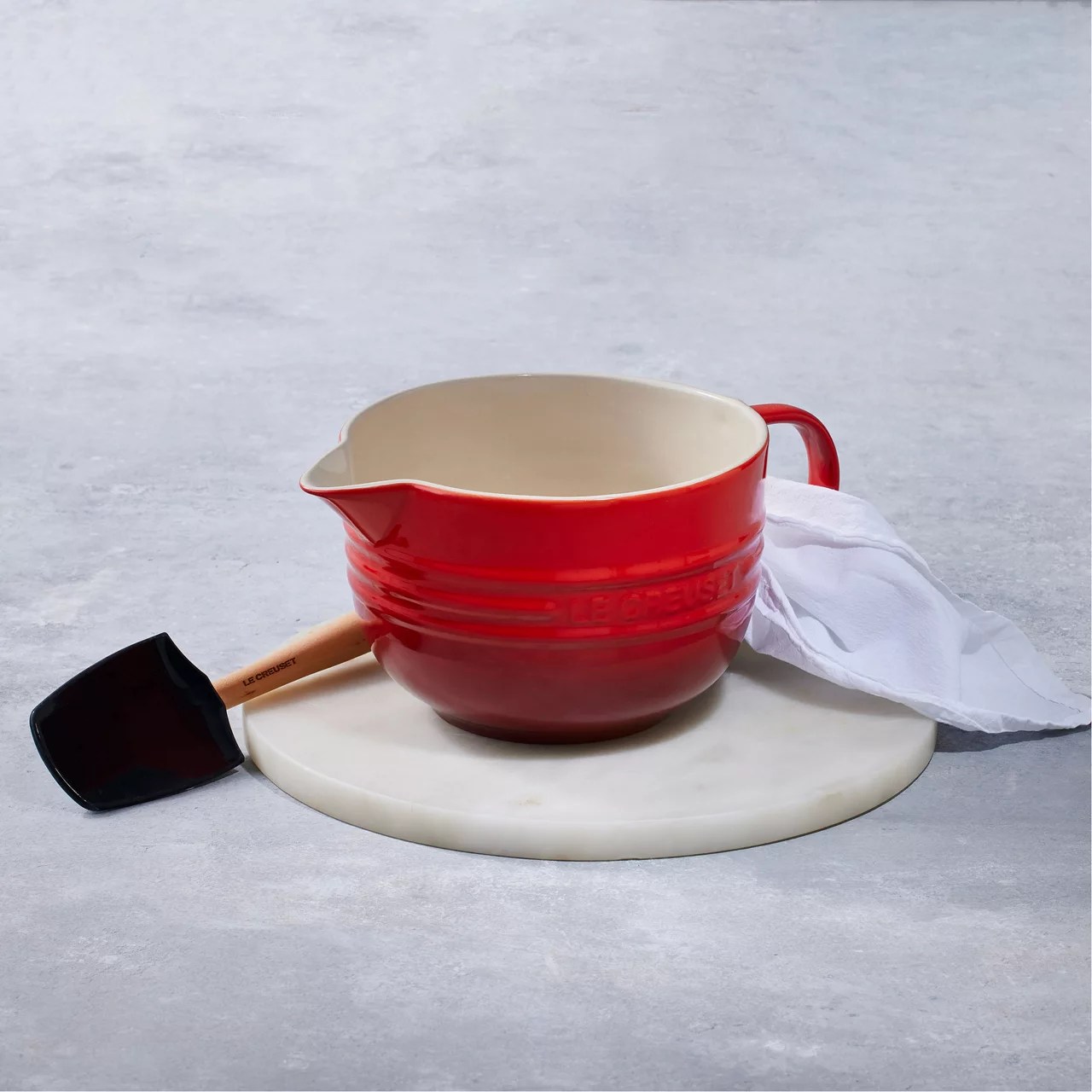 LE CREUSET Stoneware Mixing Jug