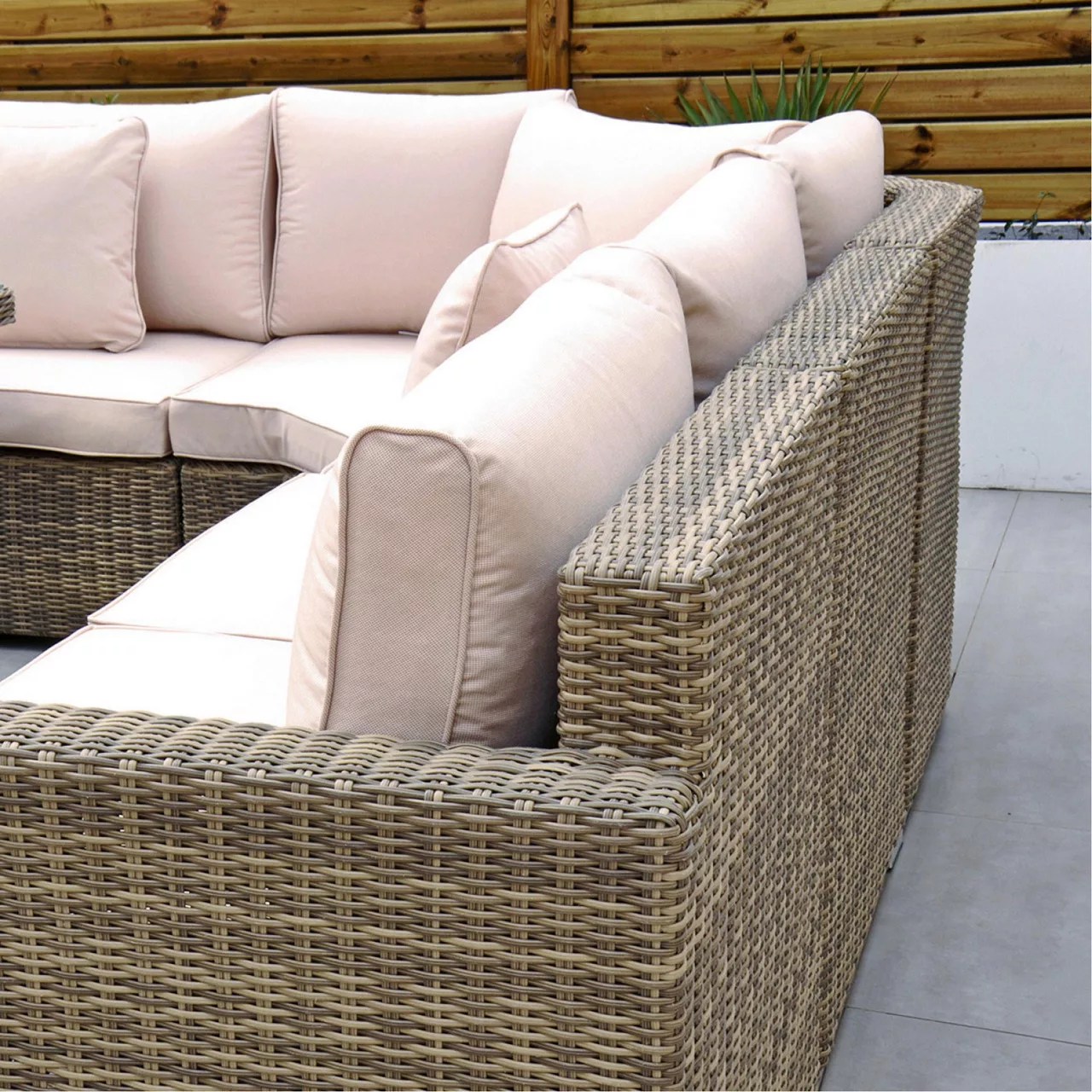 RATHWOOD RW Extra Long Corner Sofa Set with Rising Table