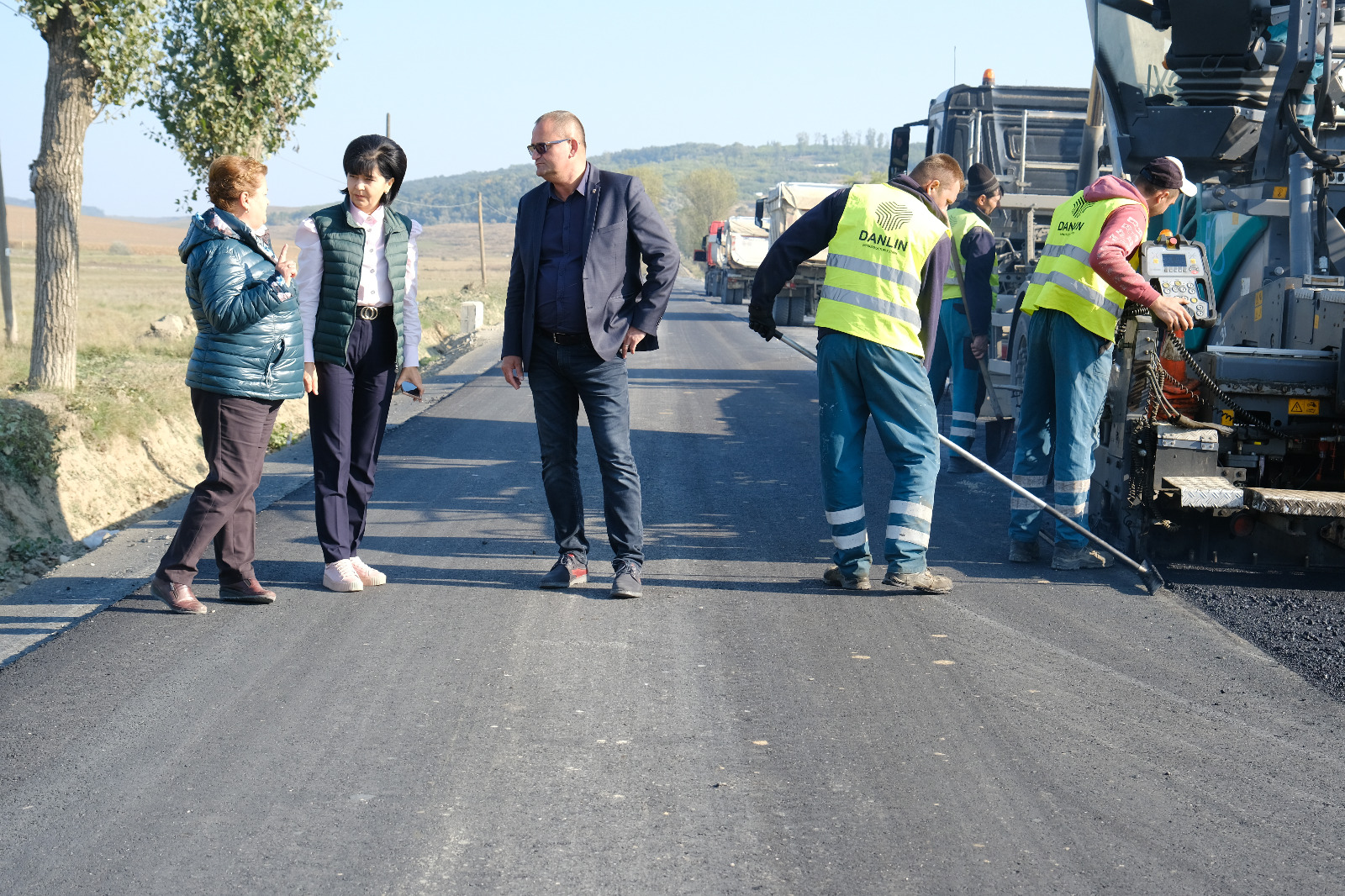 Asfalt pe “drumul strategic” / GALERIE FOTO Stiri din Botosani