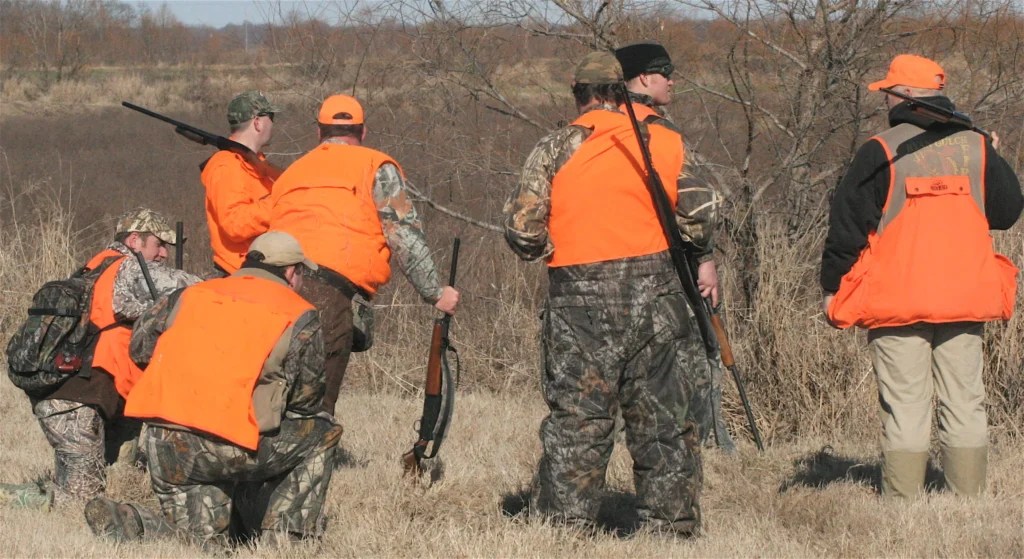 Why Should Hunters Wear Fluorescent Orange Clothing