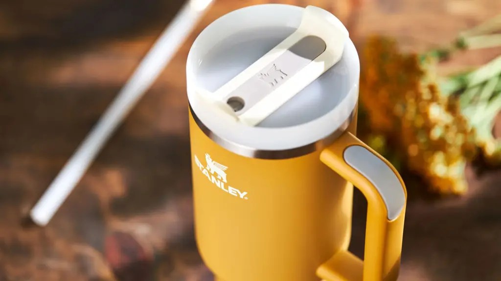 How To Use Stanley Cup Lid