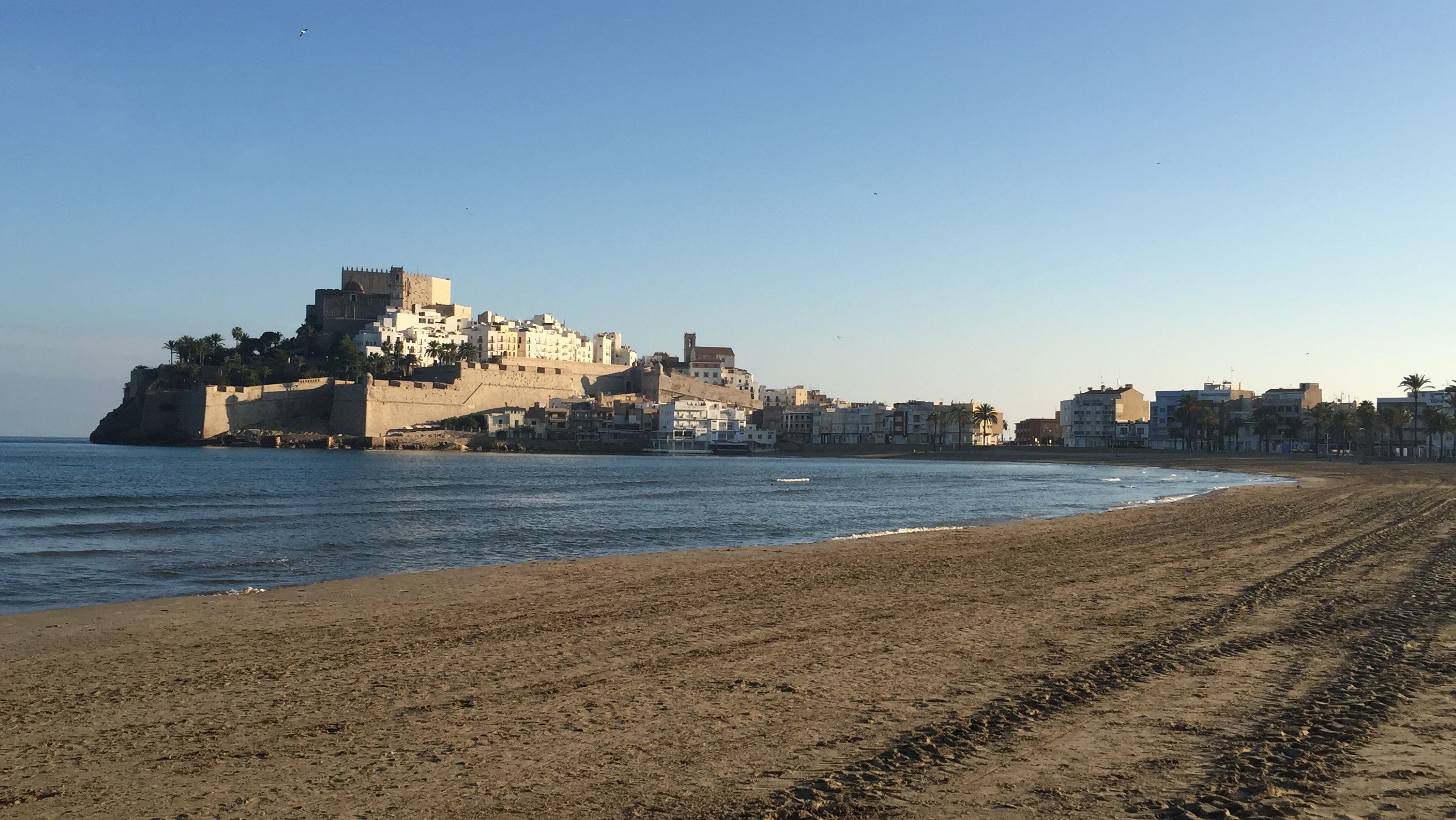 Chasing “Game of Thrones” Peñiscola, Spain BubbleSwap