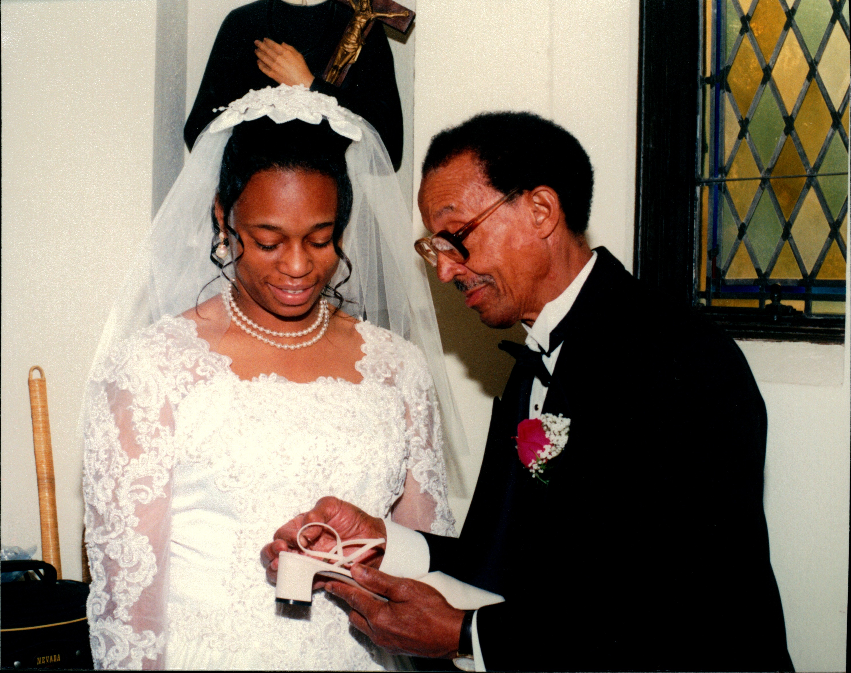 The Wedding Dress 15 Year Wedding Anniversary Celebration! Bubbling