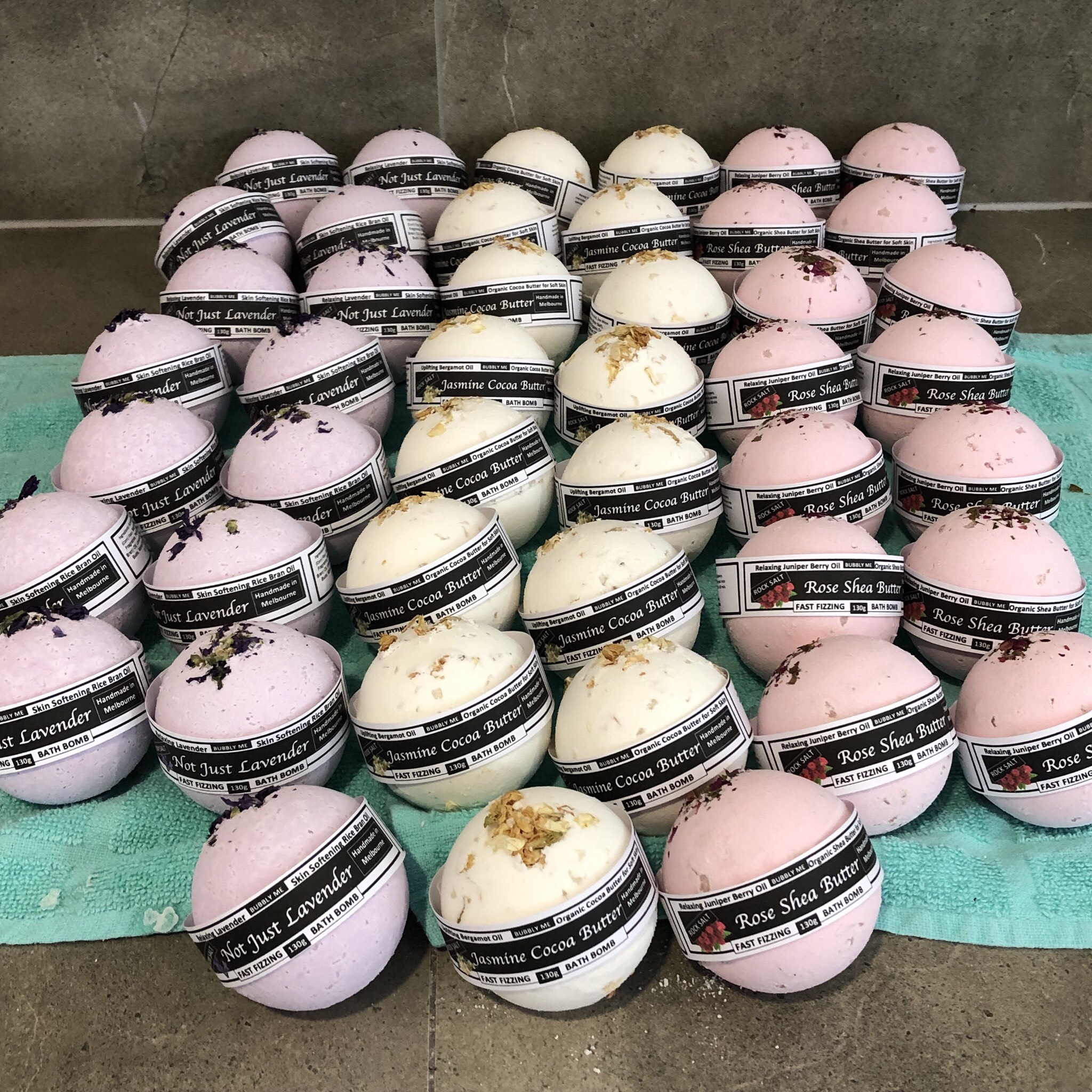 Wholesale Bath Bomb 45 Pack 160 BUBBLY ME