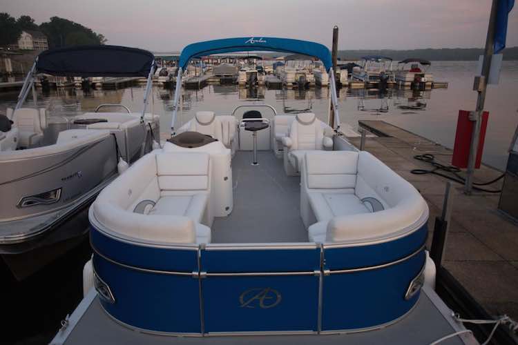 Pontoon Rental Buchanan Resort