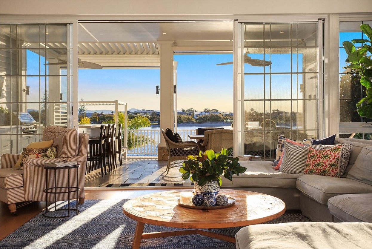 1 Royal Mews, Sovereign Islands QLD 4216 Domain