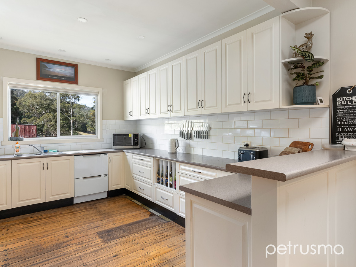 8 Lovell Road, Crabtree TAS 7109 Domain