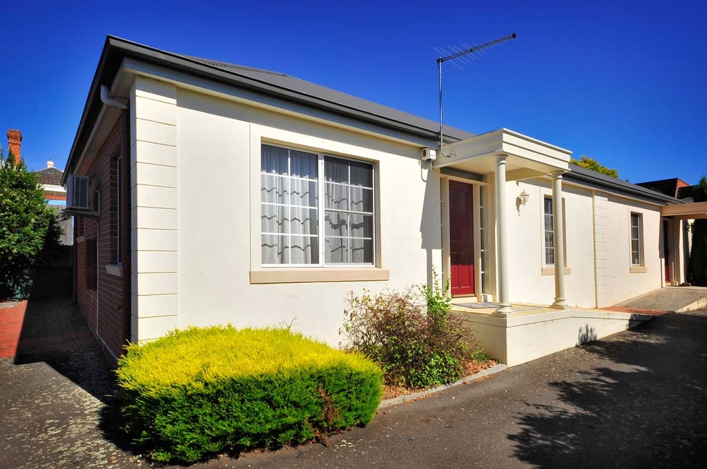 2/70 Arthur Street, East Launceston TAS 7250 Apartment For Rent