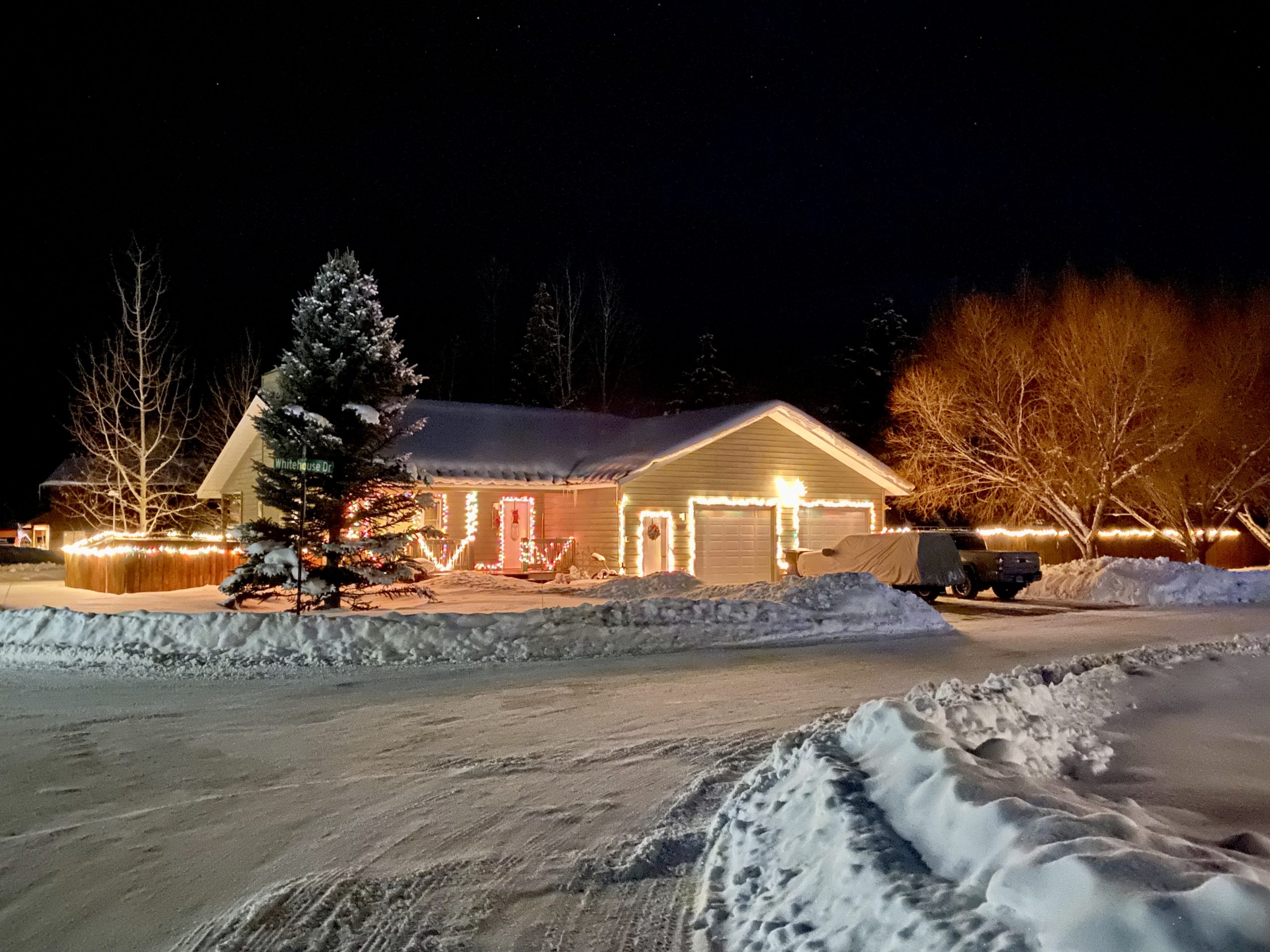 SNAPPED Holiday Lights across the valley