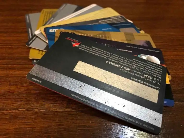 Will Canceling a Credit Card Stop Recurring Payments?