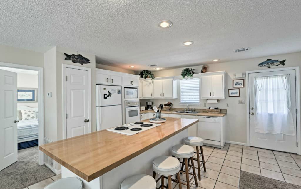 Fully Furnished Family Vacation Home Rentals St. Island