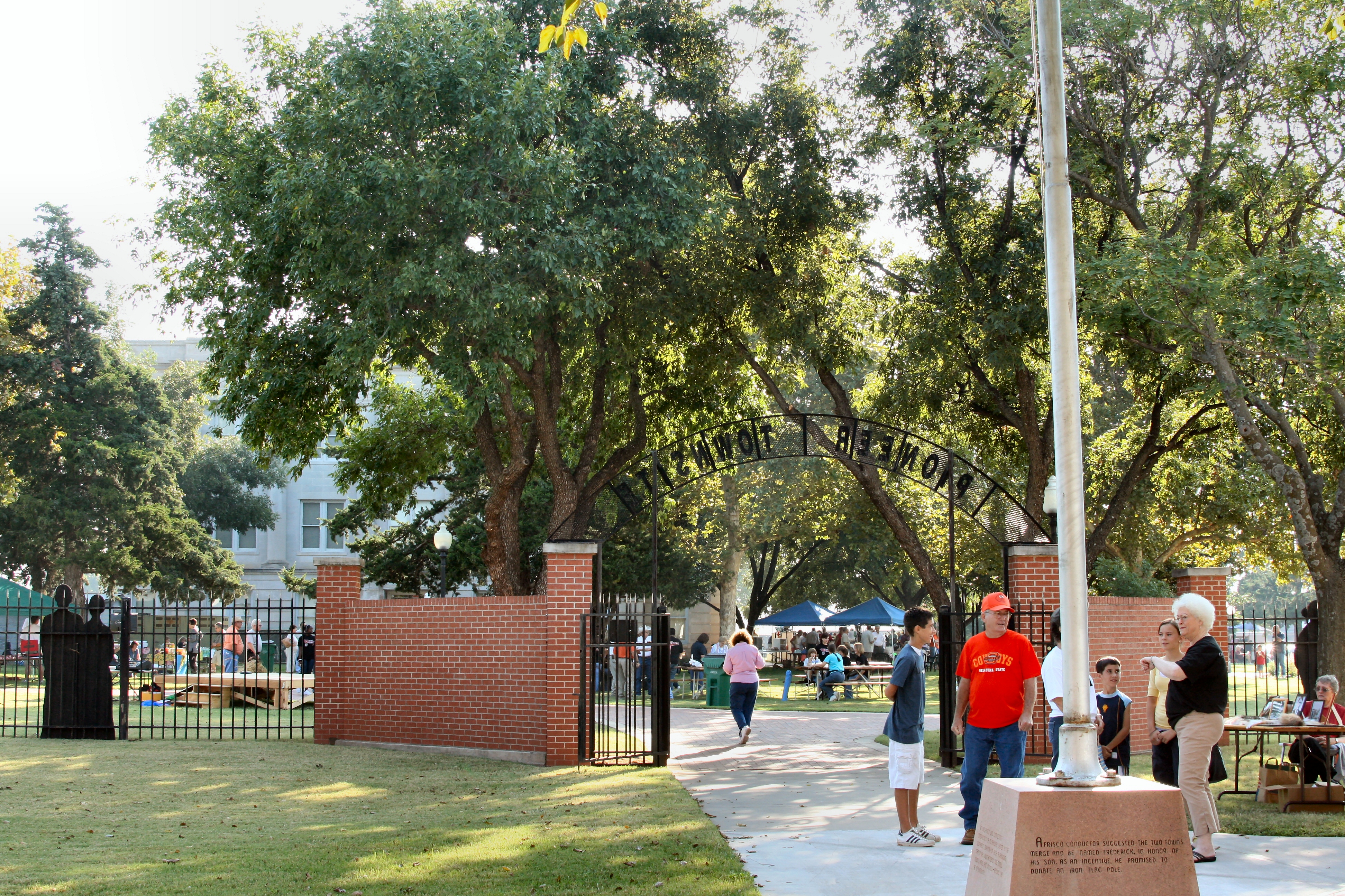 Pioneer Townsite Museum Bud and Temple