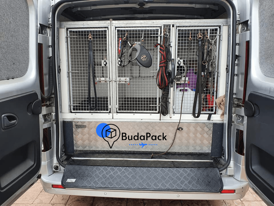 Steps For World Wide Pet Transport BudaPack